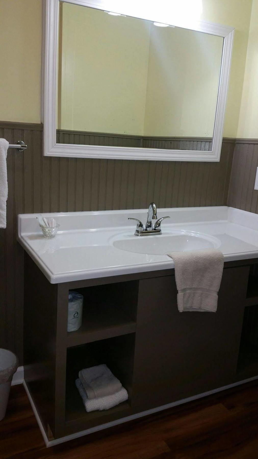 A - Motel 2*