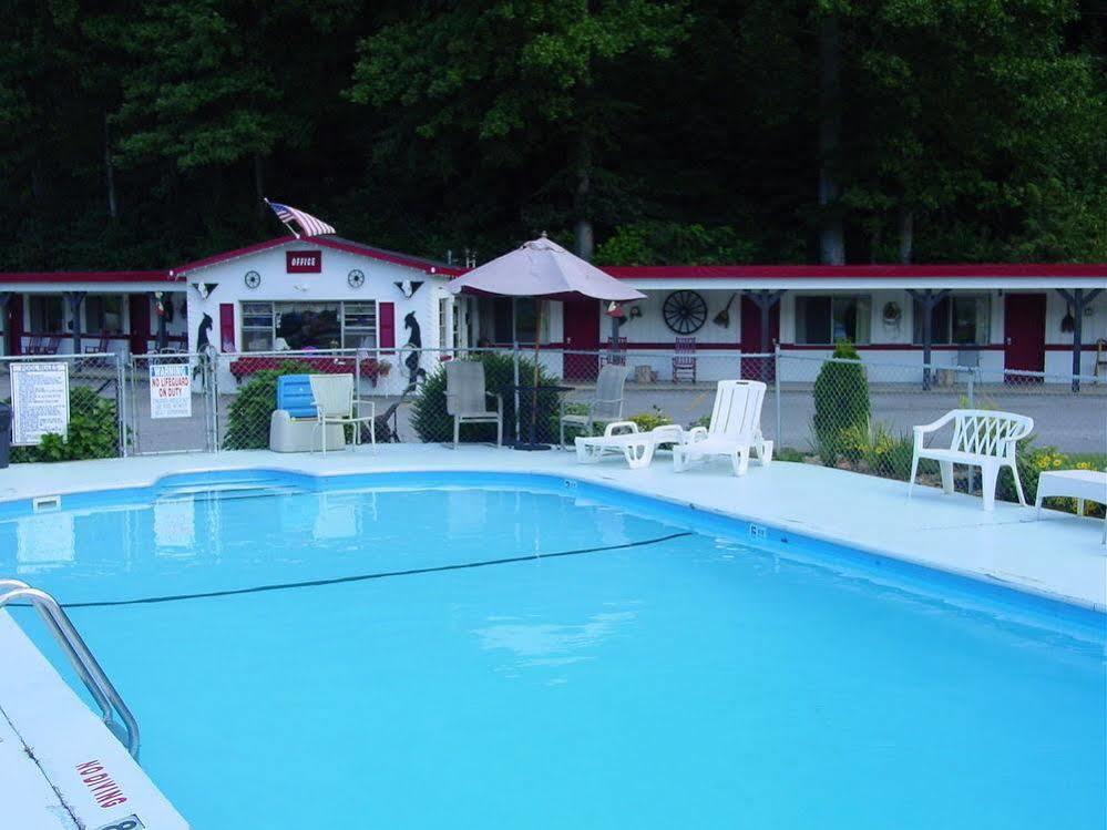 Motel A -